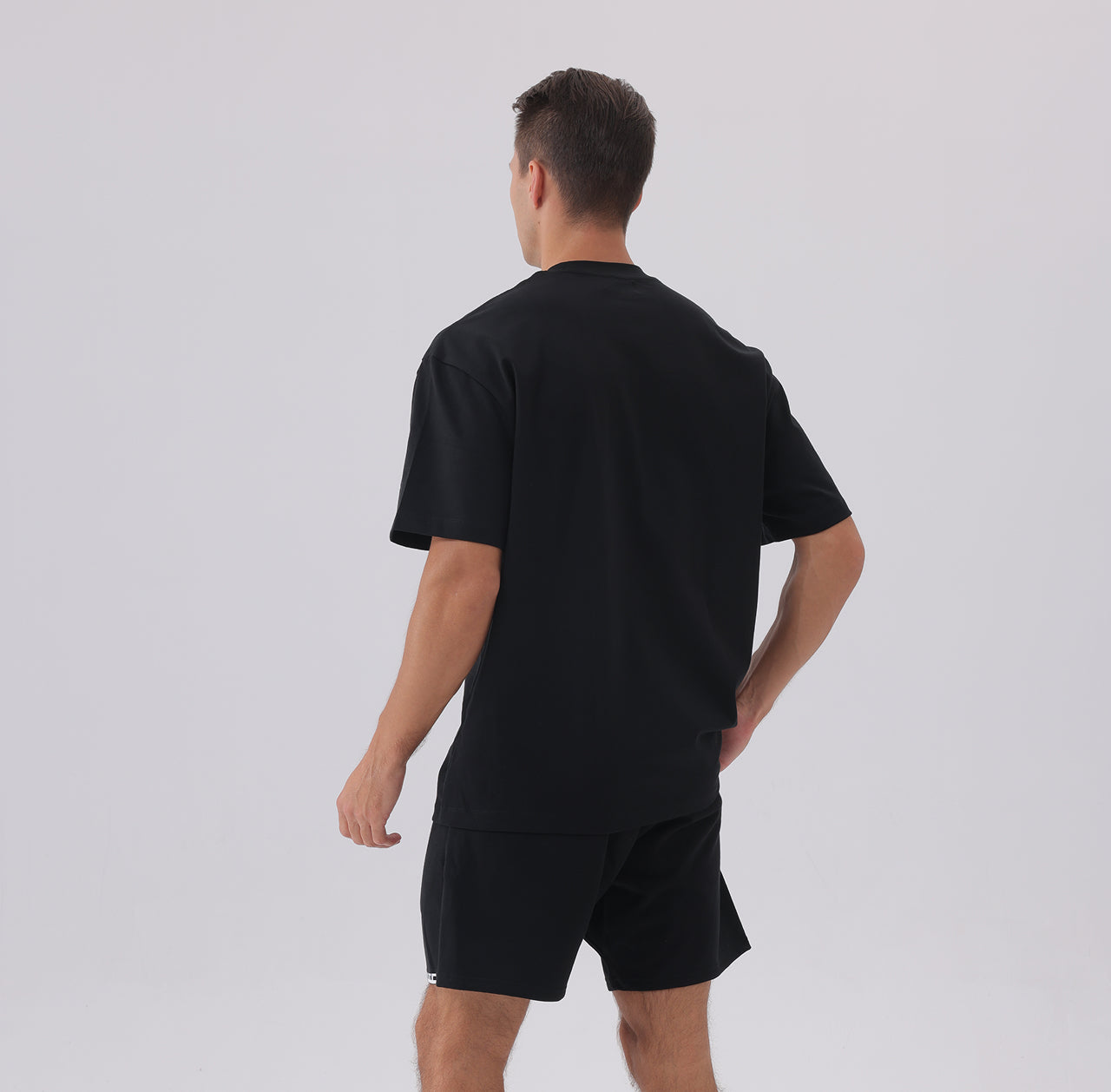 Basics - Oversized Premium Tee black