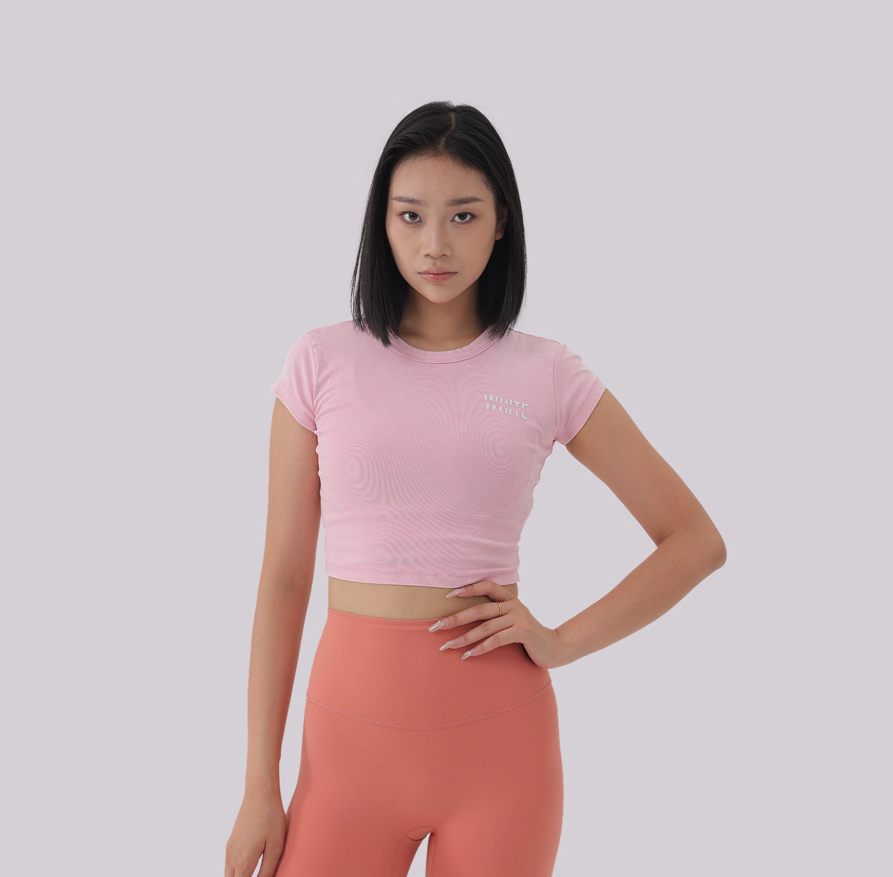 Casual Cropped Tee - Body Fit